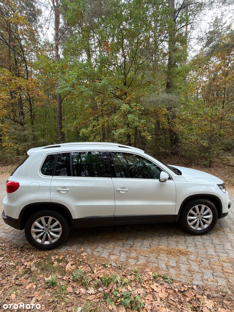 Volkswagen Tiguan - 2