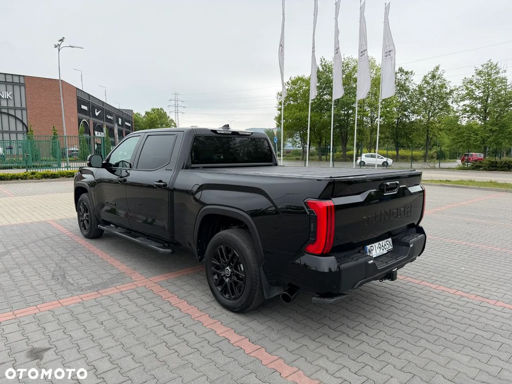 Toyota Tundra - 5