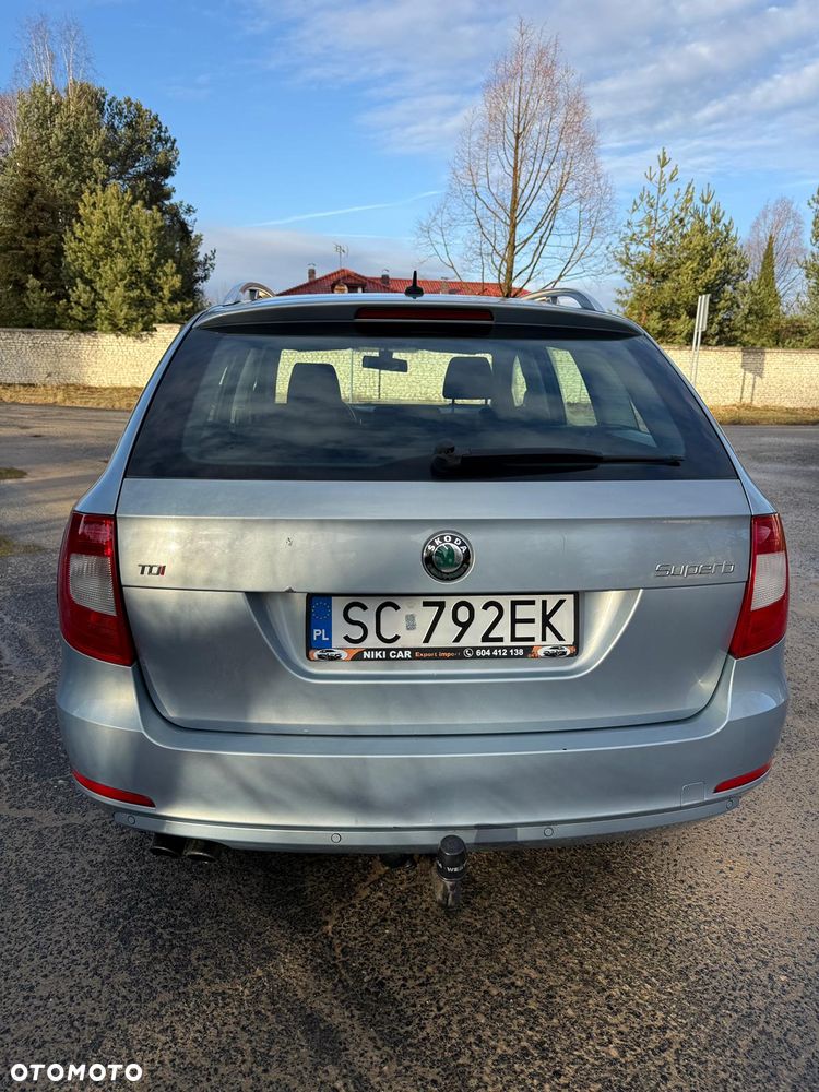 Skoda Superb 2.0 TDI Platinum - 25