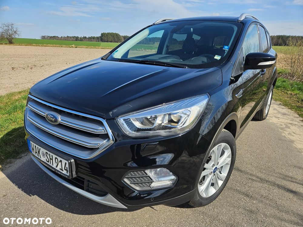 Ford Kuga 1.5 EcoBoost 2x4 Titanium - 2
