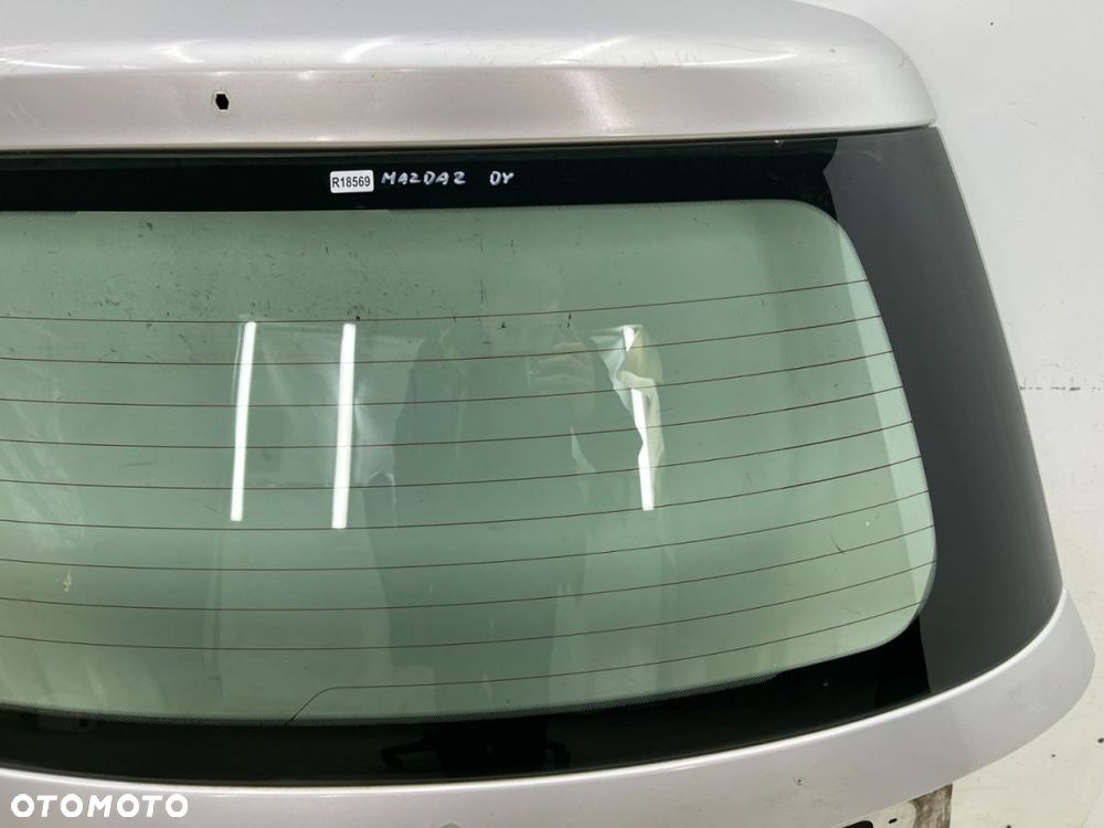 Szyba tylna Mazda 2 DY 03-07r. tylna w klapę bagażnika oryginalna - 5