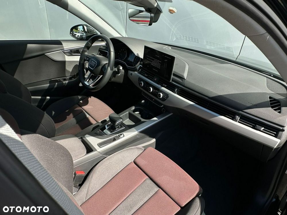 Audi A4 Avant 40 TFSI mHEV S tronic - 17