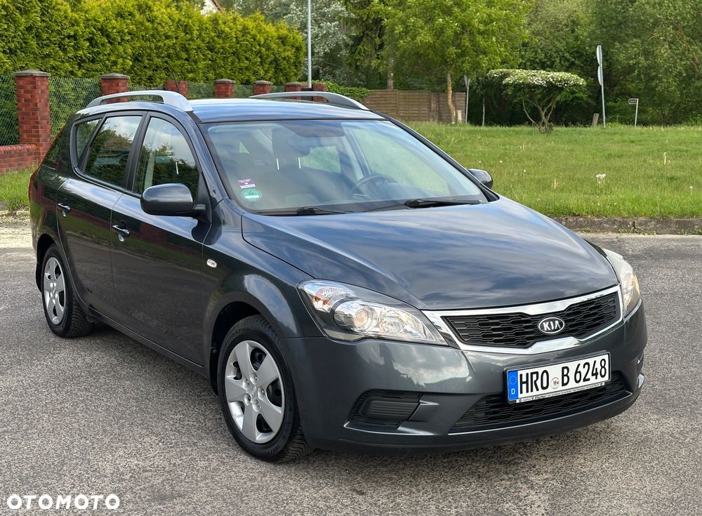 Kia Ceed - 2