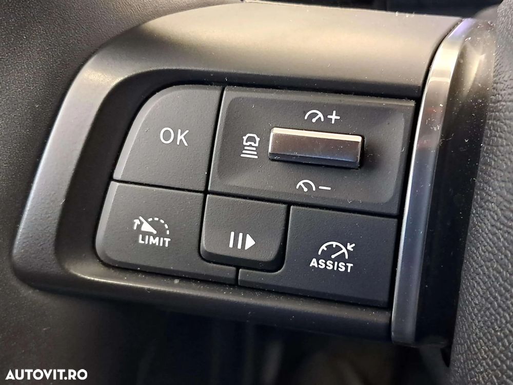 Citroën C4X 1.2 eDCT6 MHEV MAX - 17
