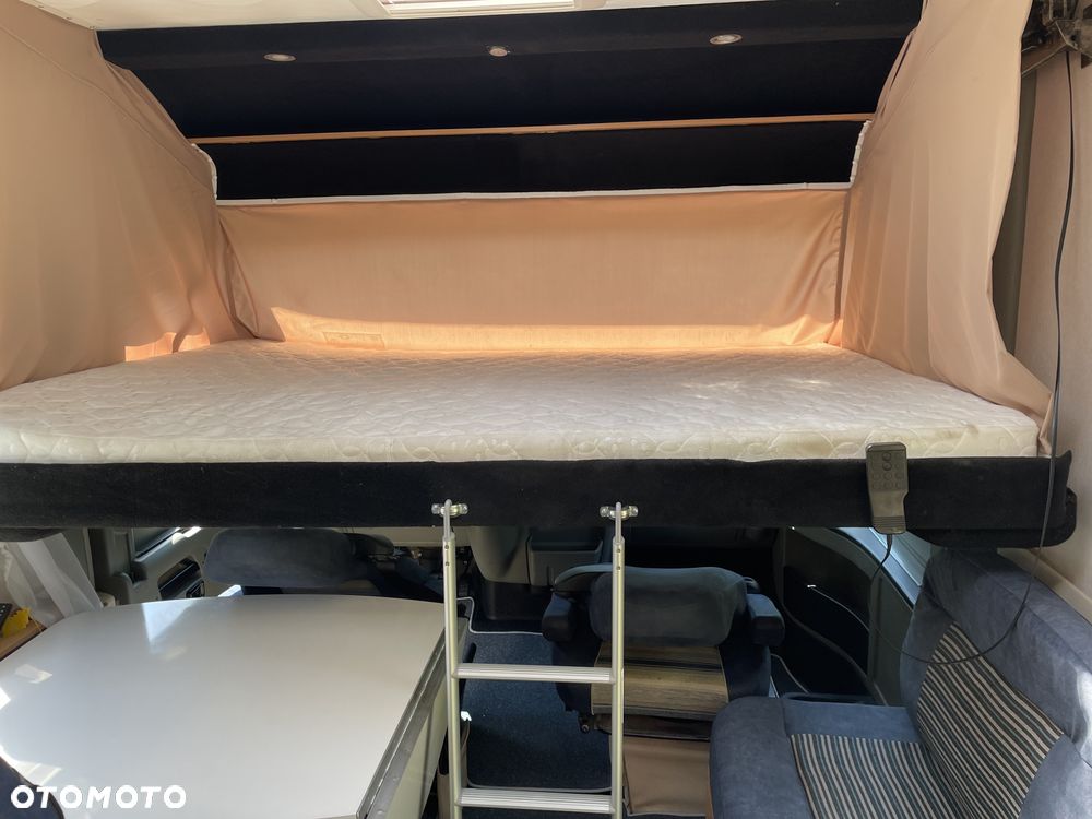Adria Adriatik Vision i707 SG - 25
