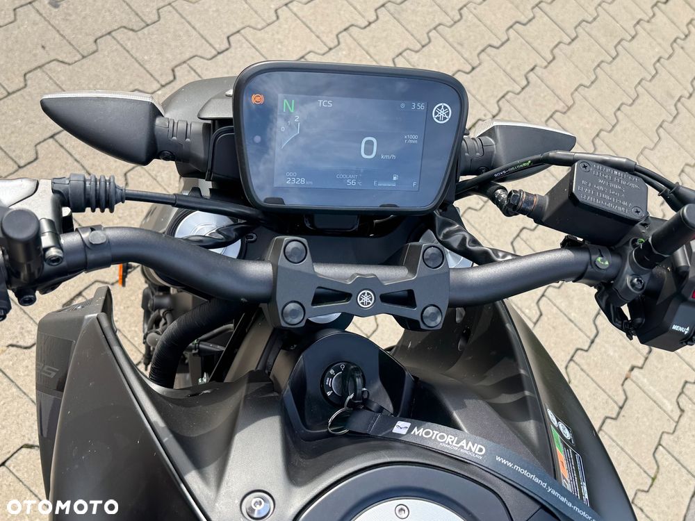 Yamaha MT - 19