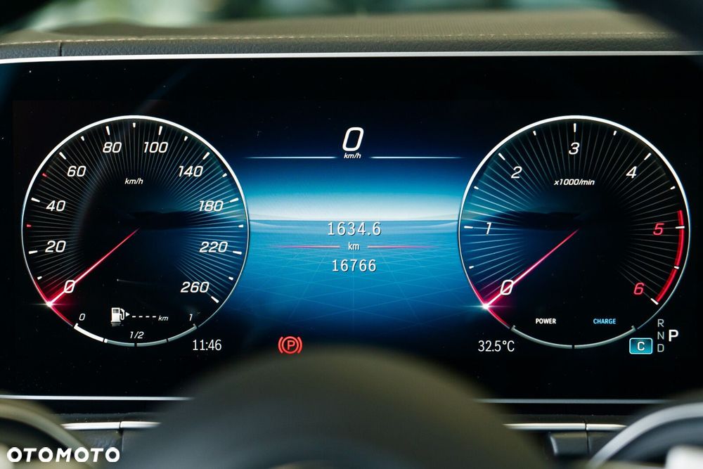 Mercedes-Benz GLE - 22
