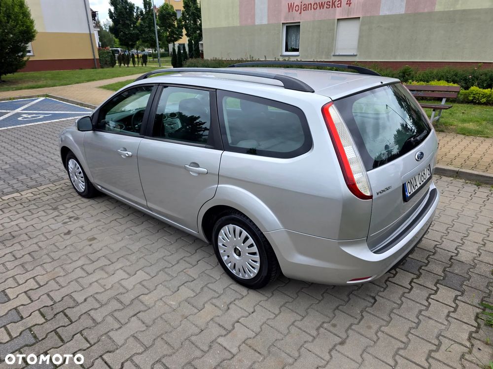 Ford Focus 1.6 TDCi DPF Style - 3