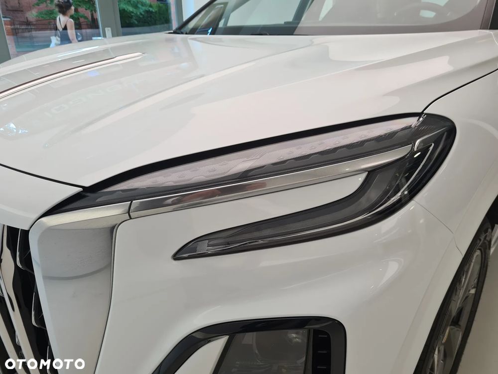 Hongqi HS3 1.5T FWD - 9