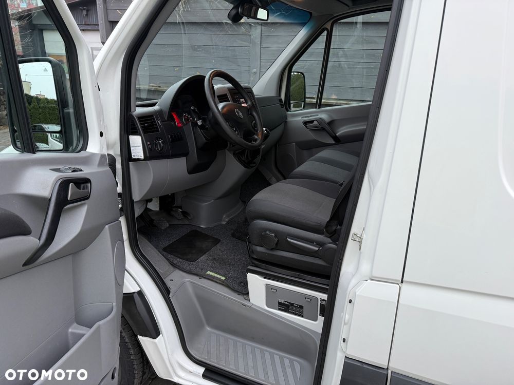 Volkswagen Crafter - 16