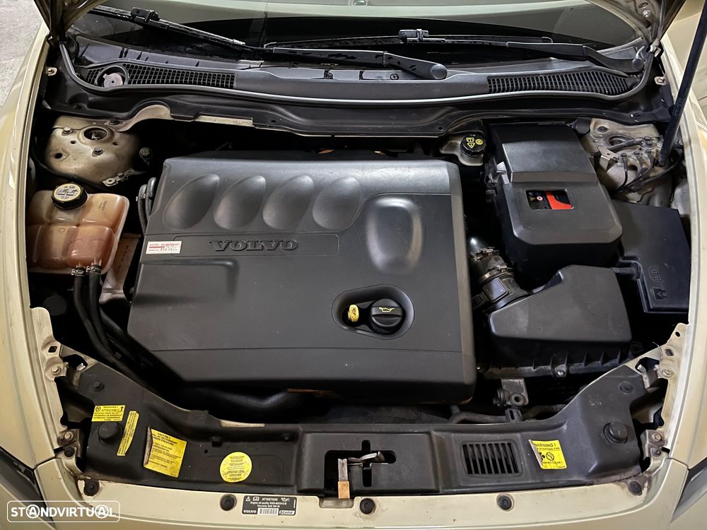 Volvo S40 2.0 D Nível 2 - 16