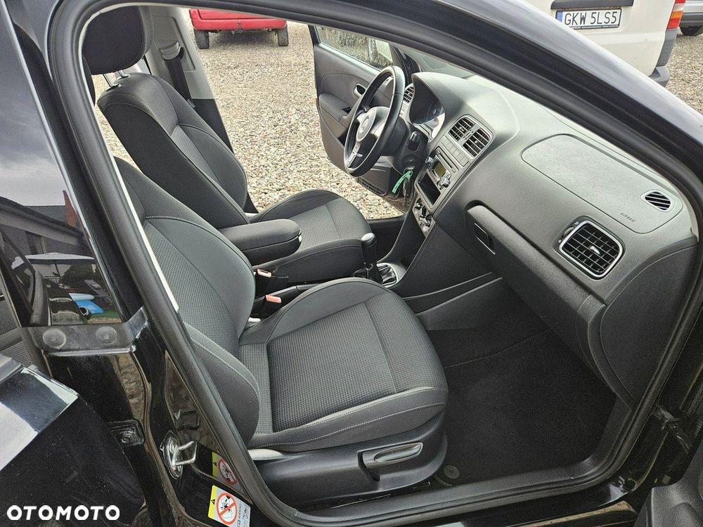 Volkswagen Polo - 10