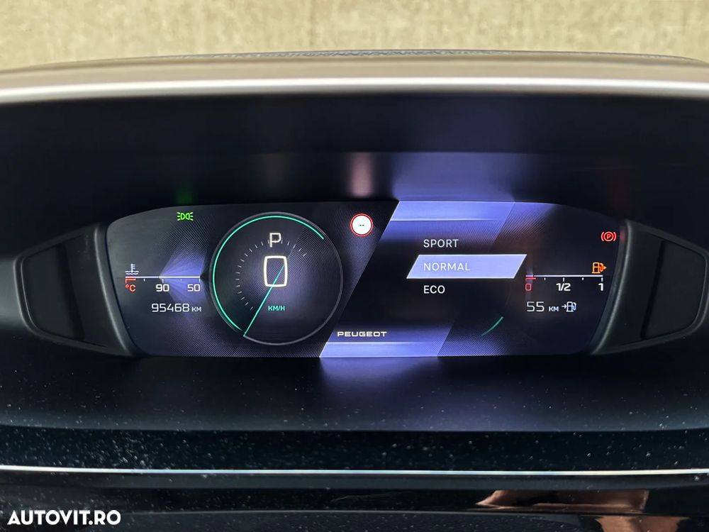 Peugeot 308 1.2 L PureTech Turbo S&S EAT8 Allure Pack - 28