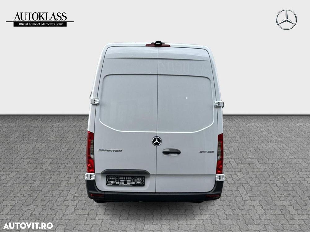 Mercedes-Benz Sprinter 317 Furgon Extra-Lung 15.5 mc - 4