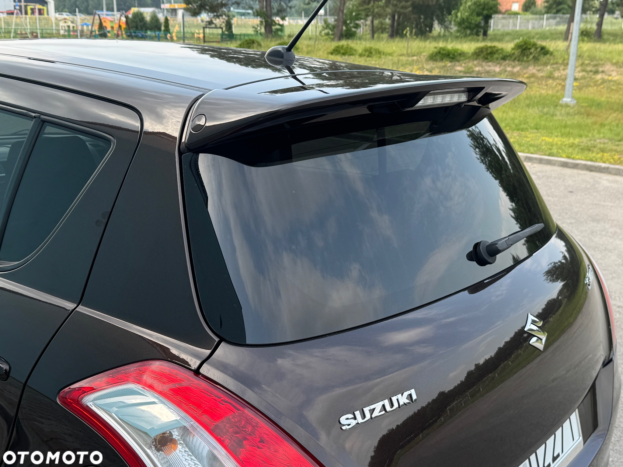 Suzuki Swift 1.2 Premium - 21