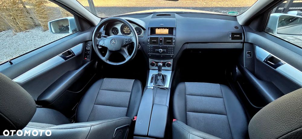 Mercedes-Benz Klasa C - 36