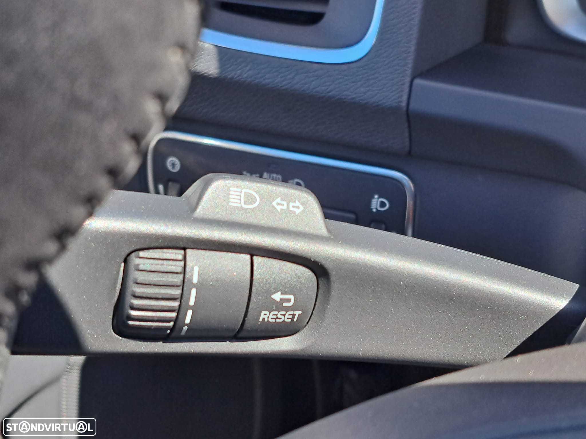 Volvo V60 1.6 D2 Drive Kinetic Start/Stop - 32