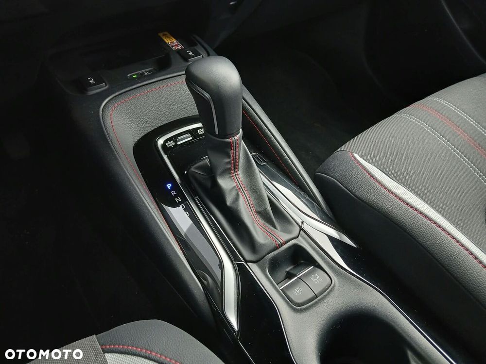 Toyota Corolla 1.8 Hybrid GR Sport - 22