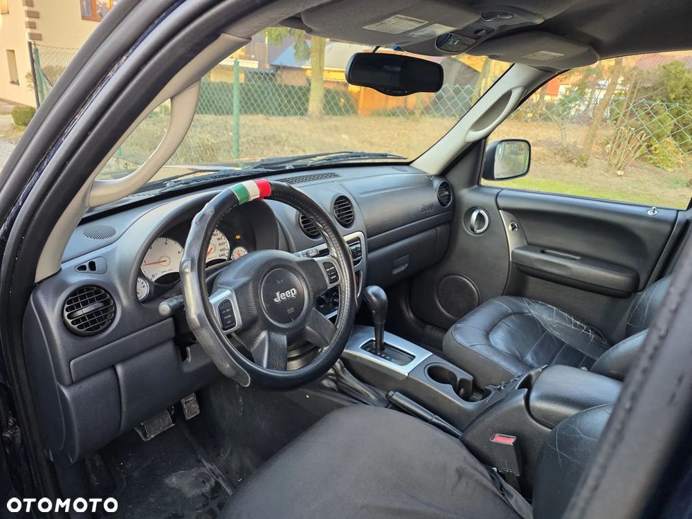 Jeep Cherokee 2.8 CRD Automatik Limited - 11
