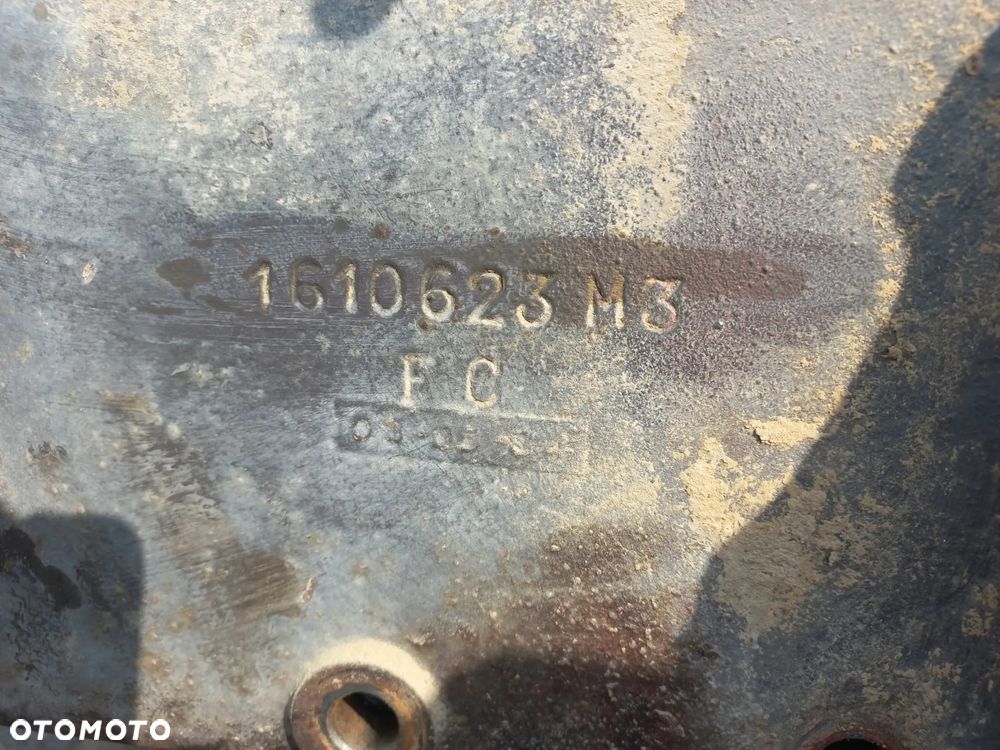 Massey Ferguson,Skrzynia biegów,obudowa,zwolnica 3052363M2,1627074M4,1627072M4,3052459M1,1610623M3,3381092M2,3610,3640,2620,2640,2720, - 11