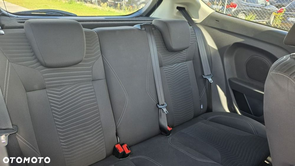 Ford Fiesta - 13