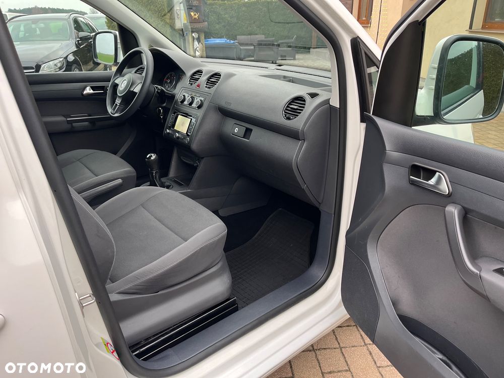 Volkswagen Caddy - 21