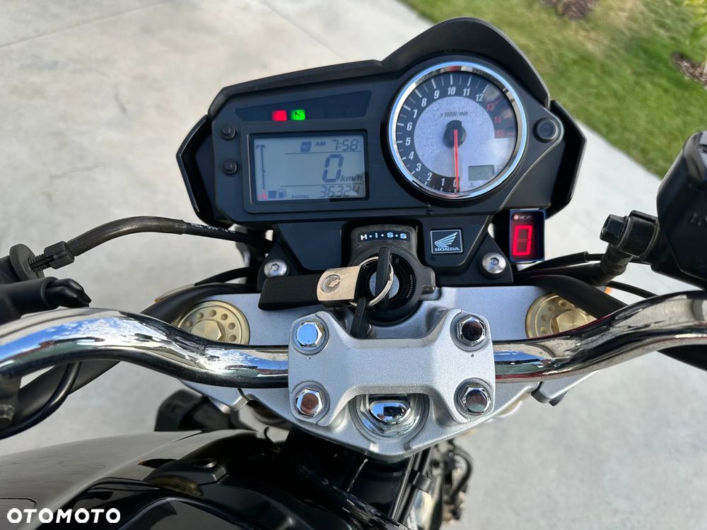Honda Hornet - 6