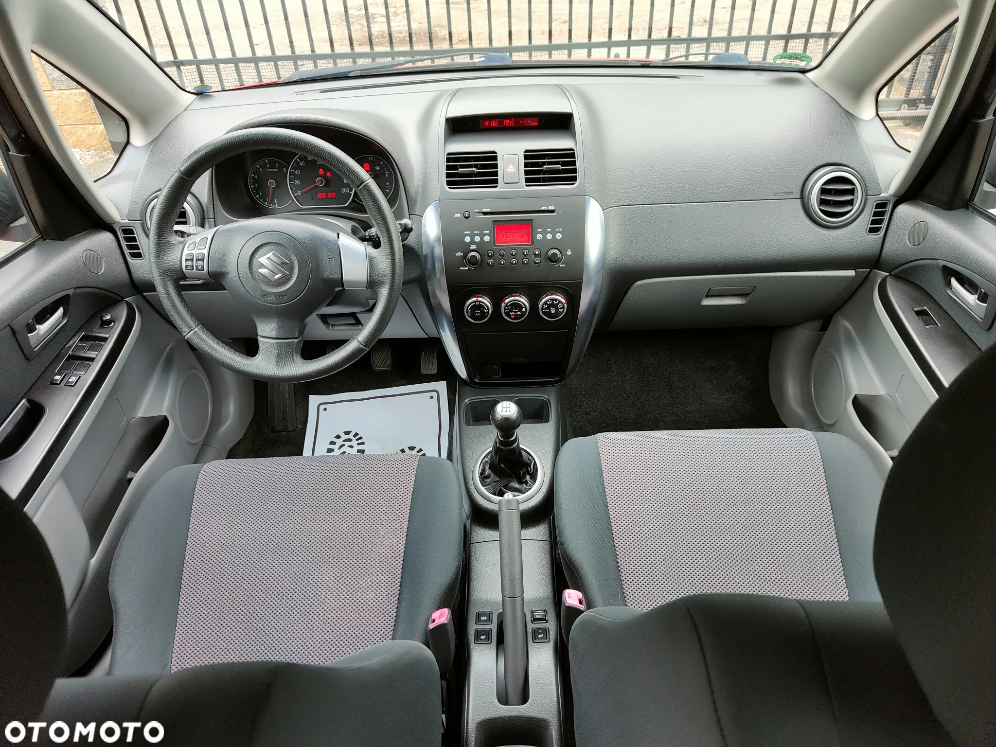 Suzuki SX4 1.6 GS / Premium 4WD - 6