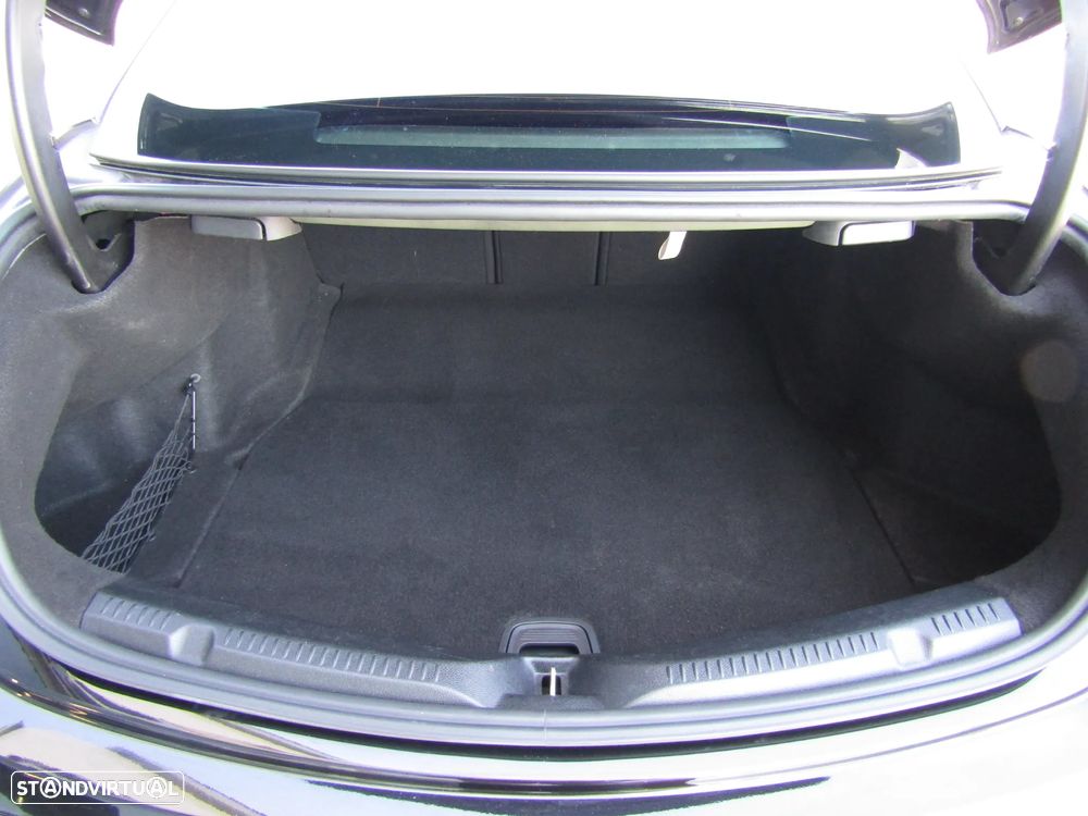 Mercedes-Benz E 220 d AMG Line Aut. - 26
