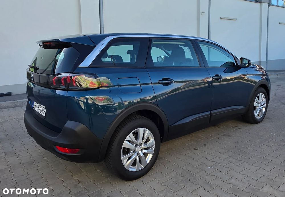 Peugeot 5008 - 10
