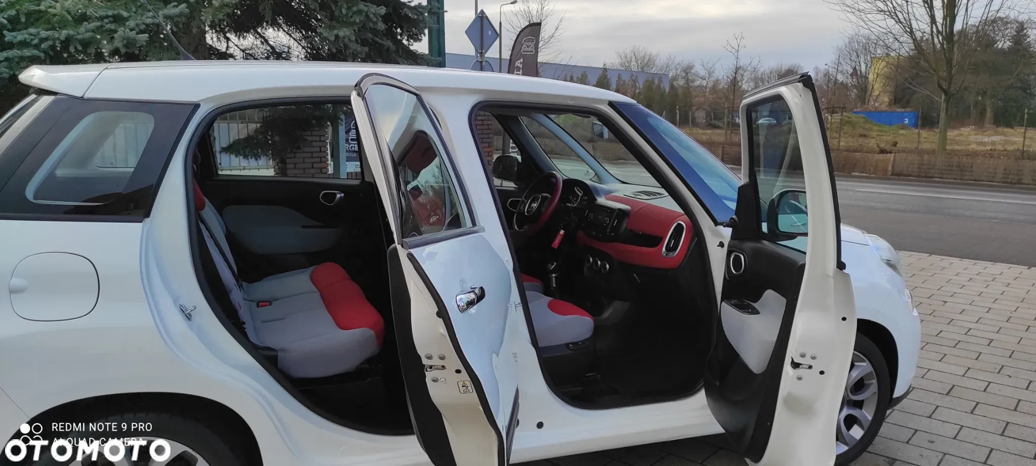 Fiat 500L 1.4 16V Easy - 36