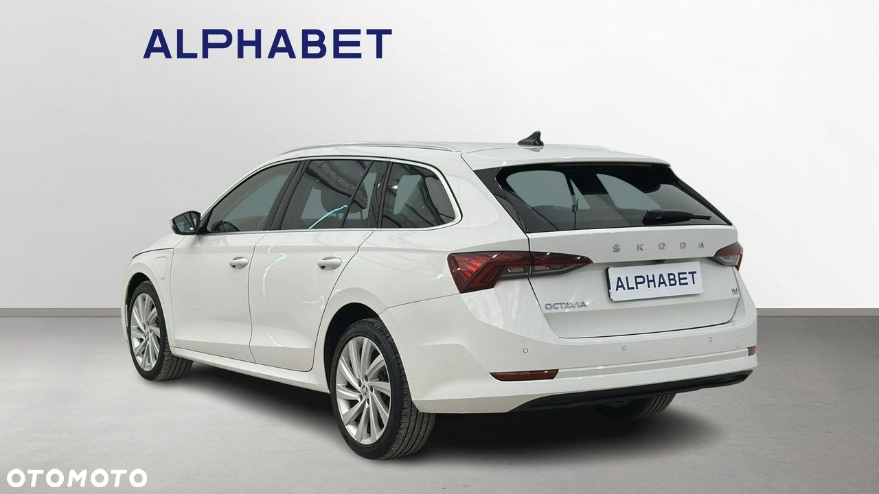 Skoda Octavia - 4
