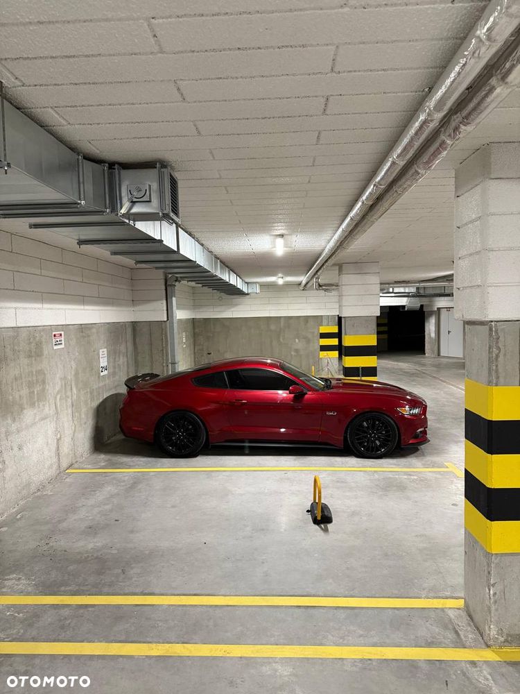 Ford Mustang 5.0 V8 GT - 4