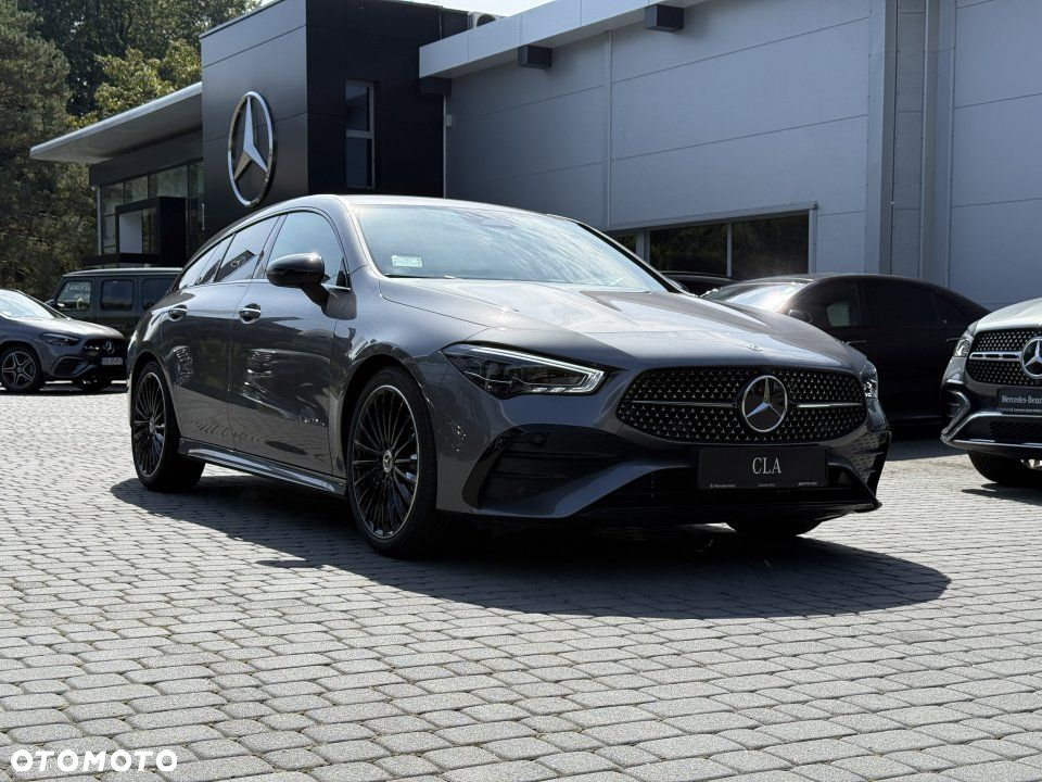 Mercedes-Benz CLA - 2