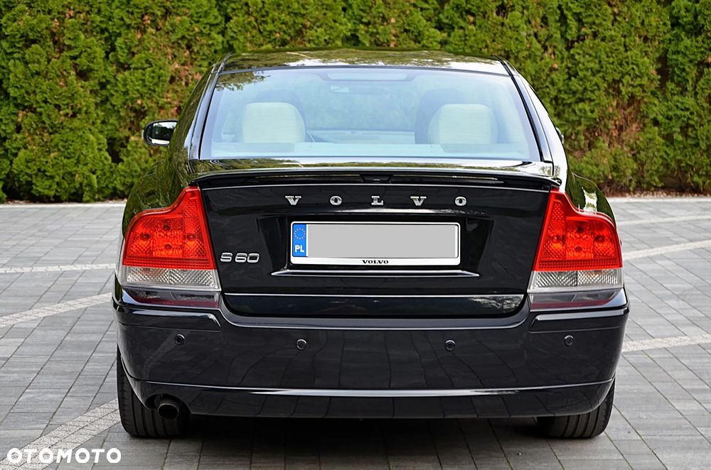 Volvo S60 2.4D Summum - 5