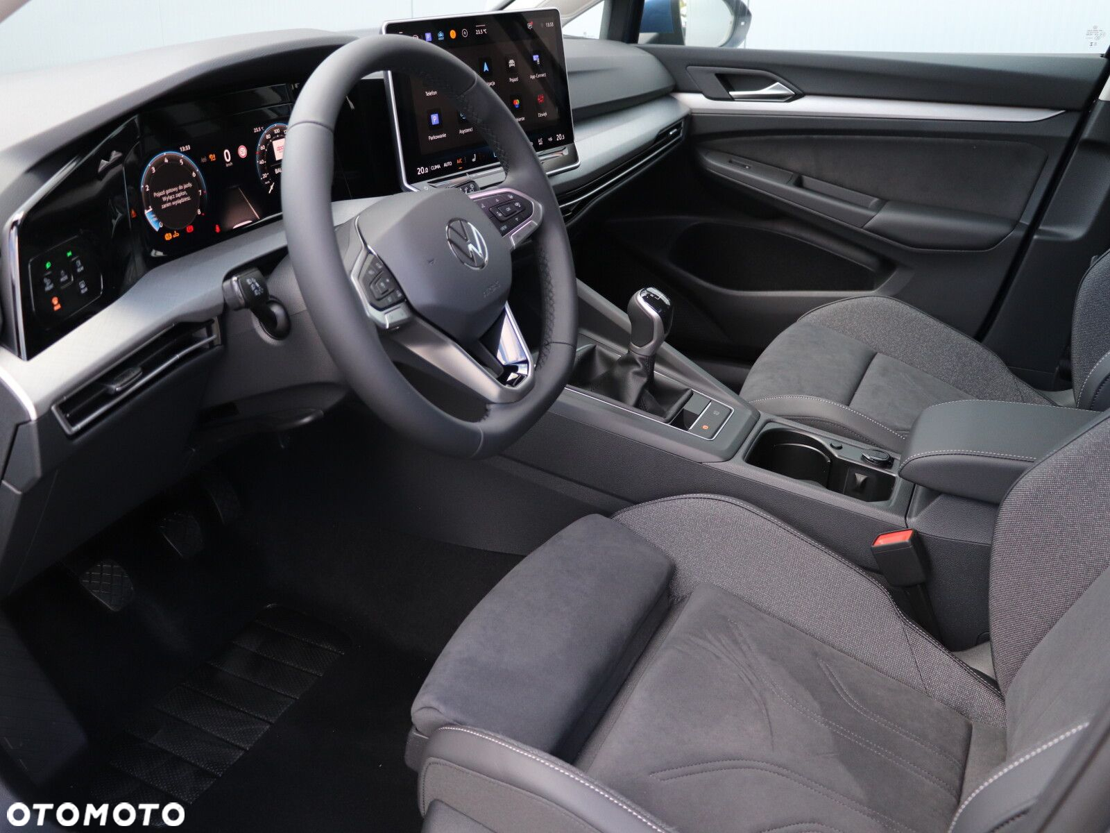 Volkswagen Golf - 10