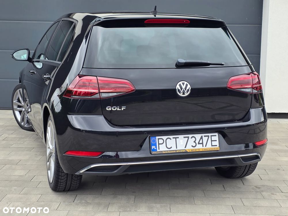 Volkswagen Golf - 18
