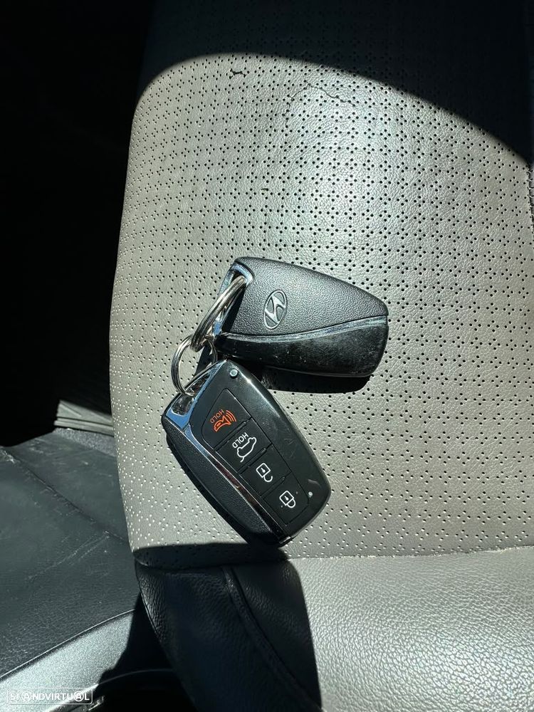 Hyundai Santa Fe 2.4 4WD Auto Comfort - 11