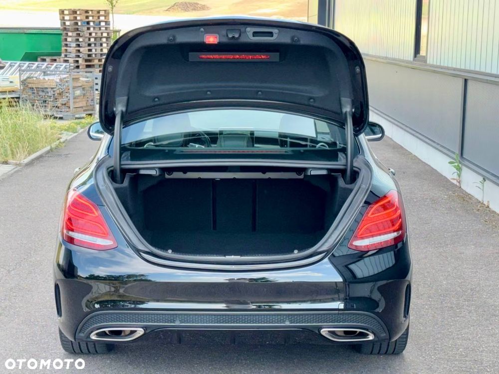 Mercedes-Benz Klasa C 200 9G-TRONIC AMG Line - 20
