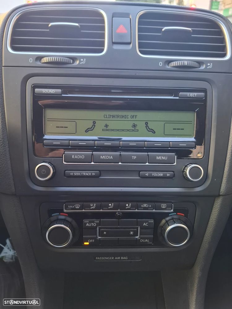 VW Golf - 13