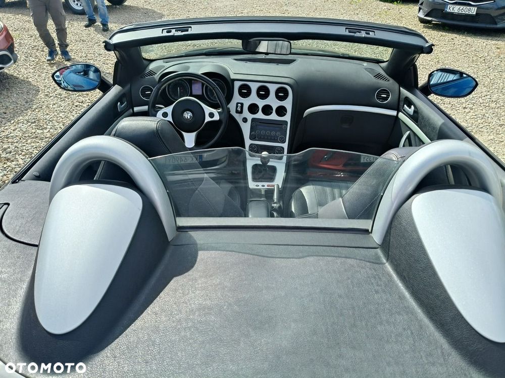 Alfa Romeo Spider 2.2 JTS 16V Exclusive - 7