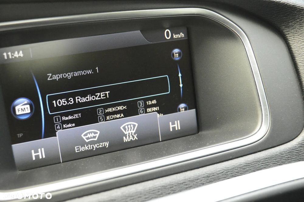 Volvo V40 - 37