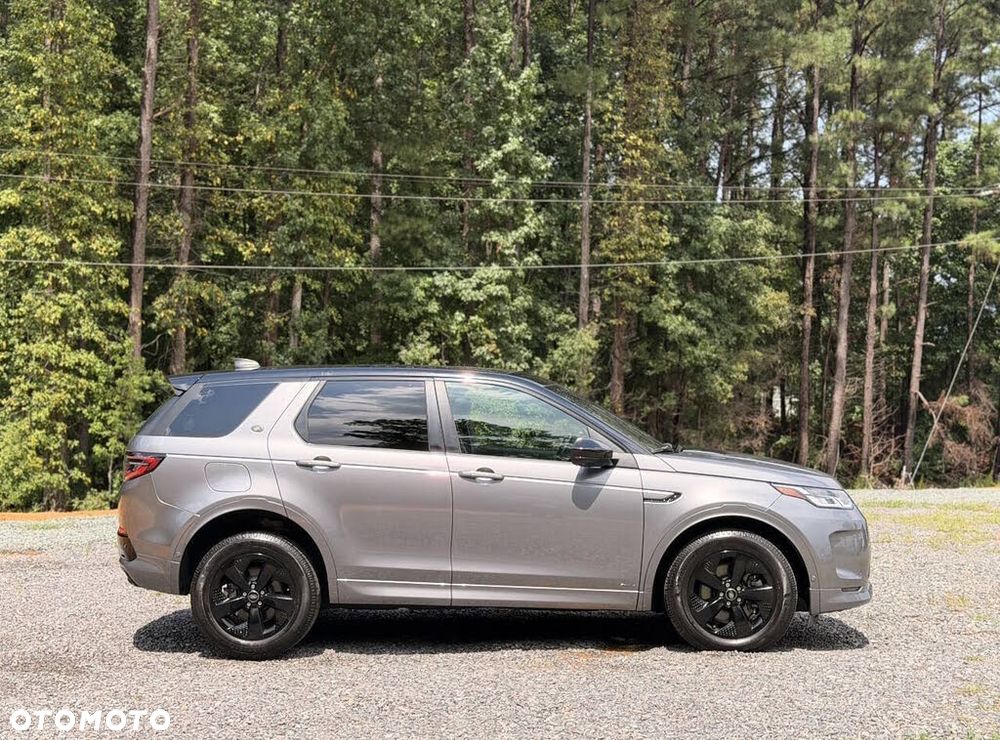Land Rover Discovery Sport - 10