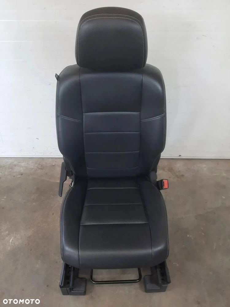 FOTEL PASAŻERA PRZEDNI PRAWY JEEP COMPASS LIFT SKÓRA - 1