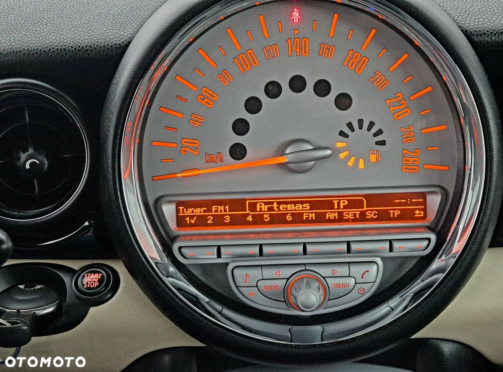 MINI Cooper 50 Camden - 14