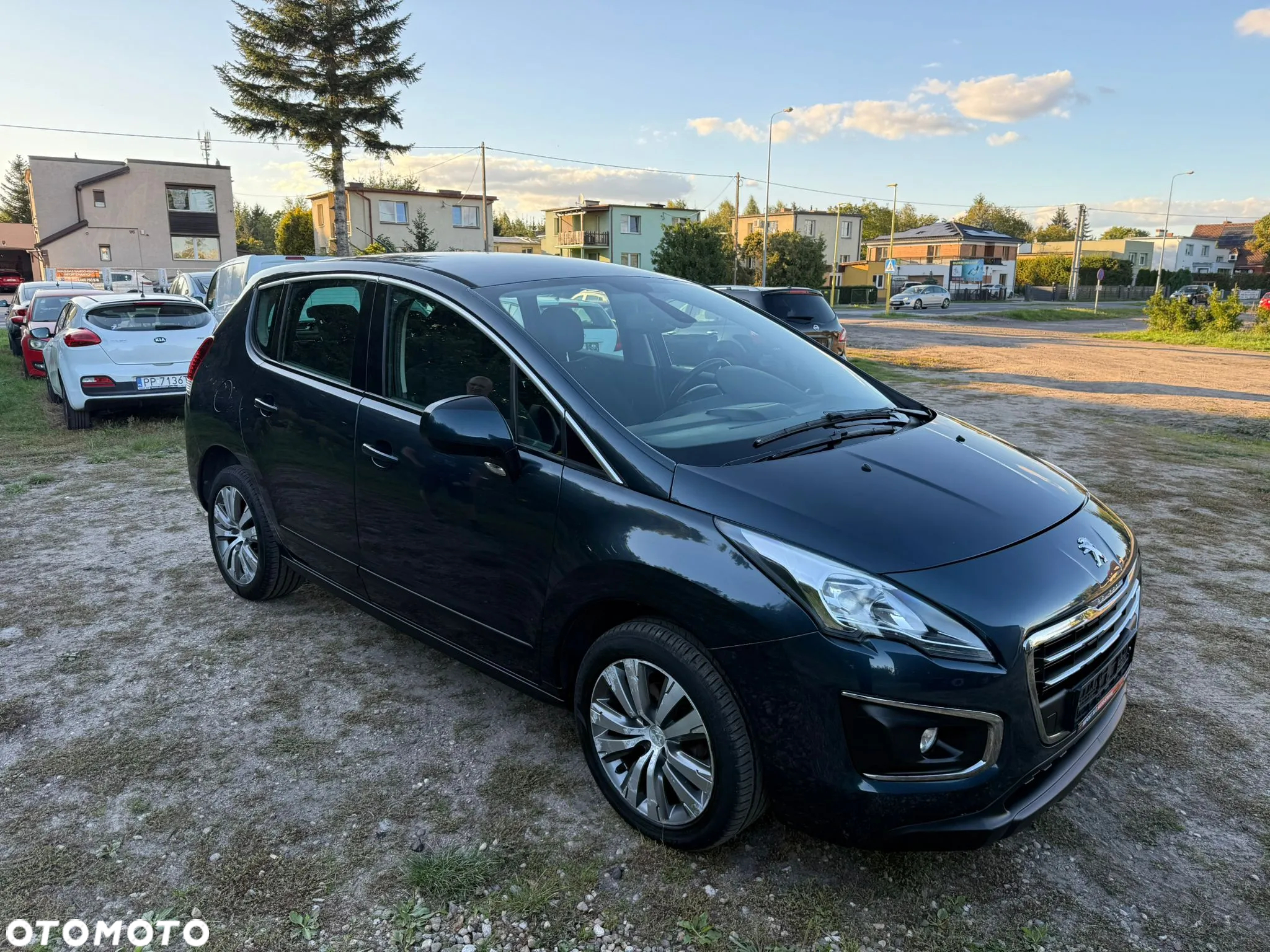 Peugeot 3008 1.6 HDi Style - 3