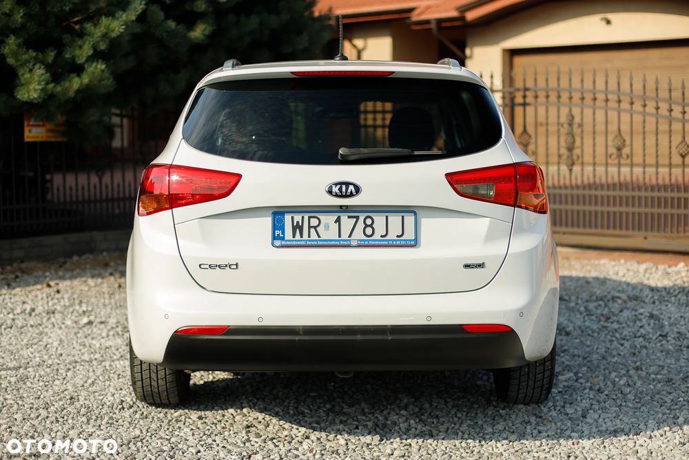 Kia Ceed 1.6 CRDi L - 4