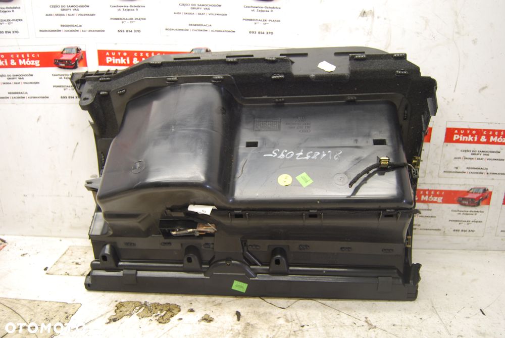 SCHOWEK PASAŻERA AUDI A3 8L LIFT JASNY/ SZARY/ CZARNY 8L1857095 - 10