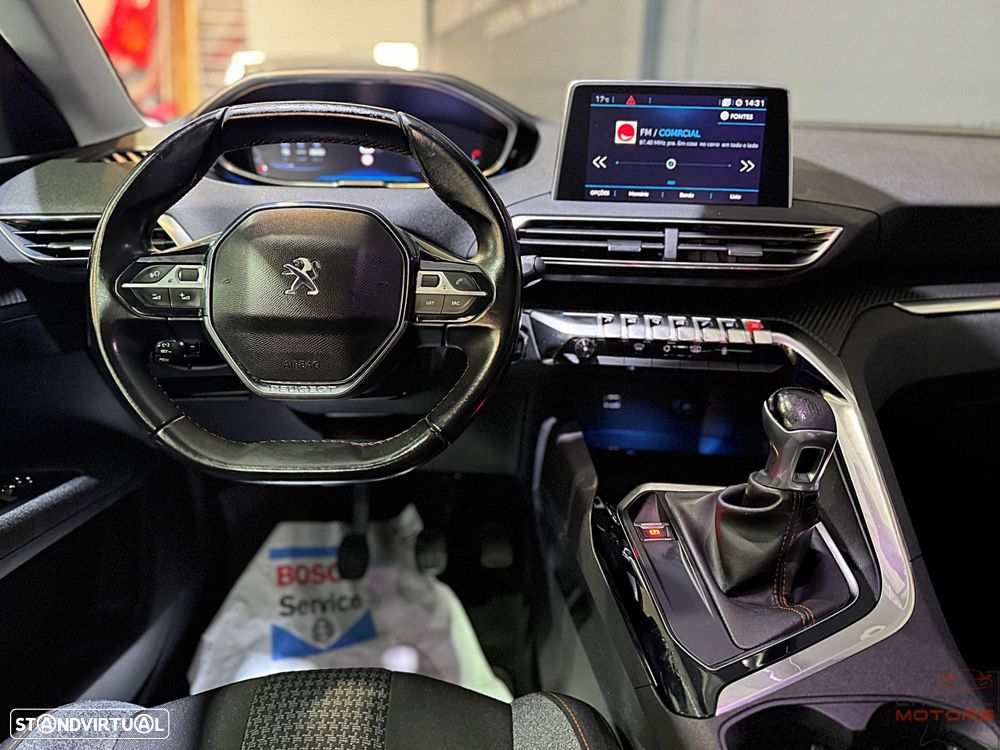 Peugeot 5008 1.6 BlueHDi Style - 19