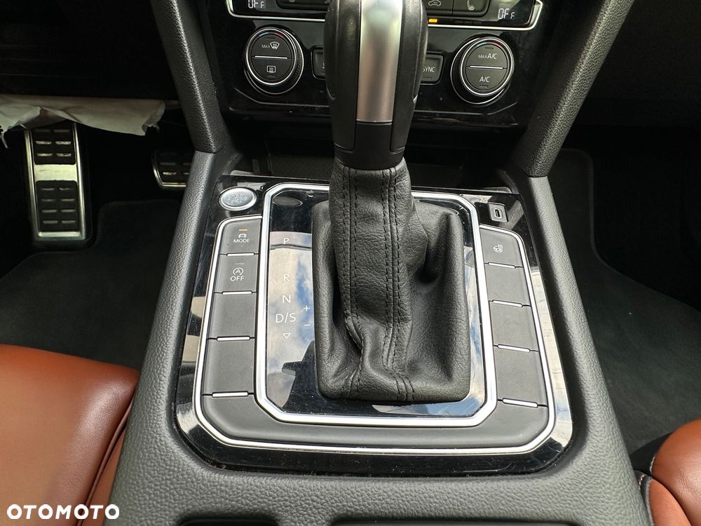 Volkswagen Arteon 2.0 TDI SCR Elegance DSG - 14